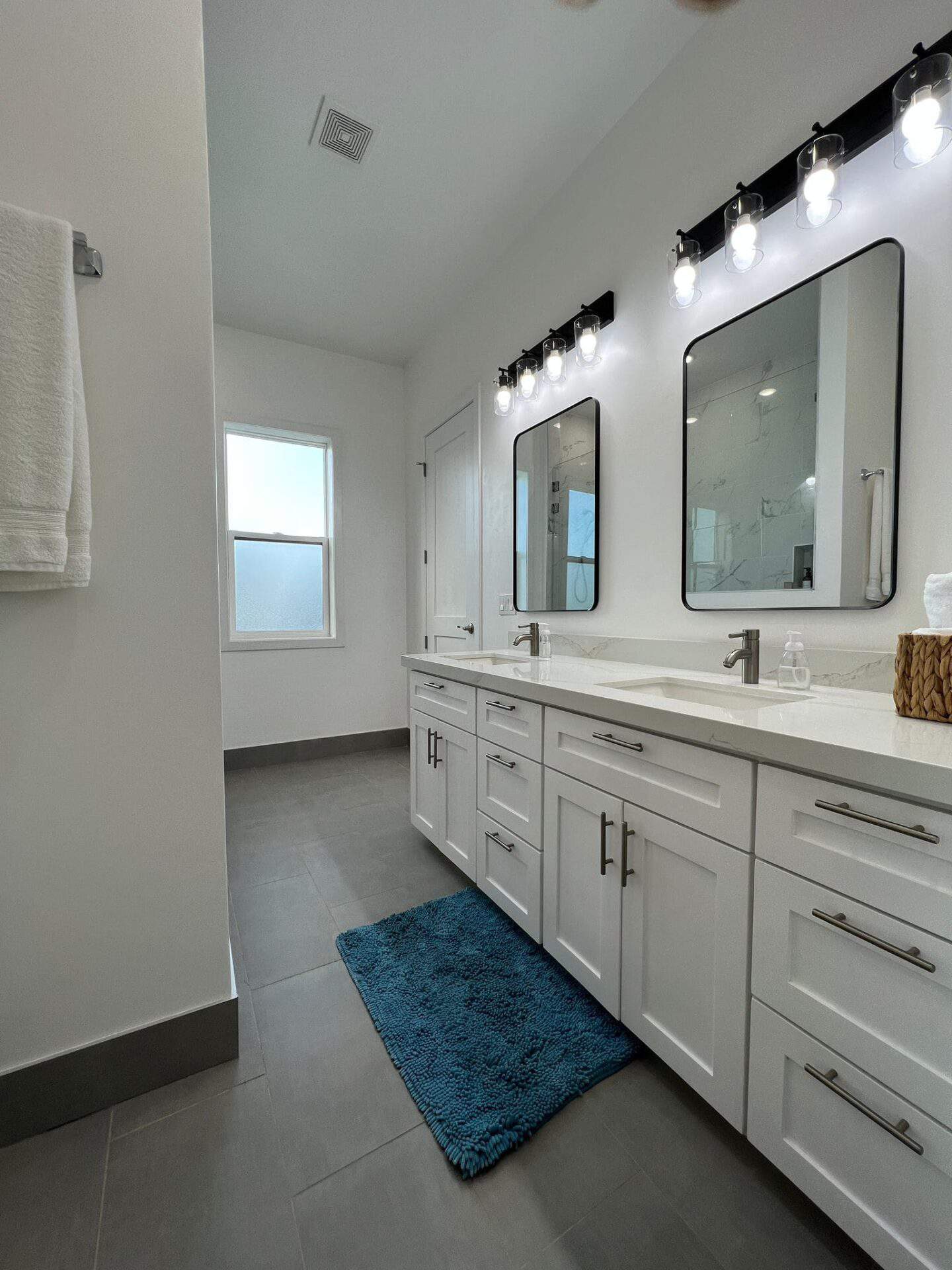 Bdrm 4 ensuite bthrm