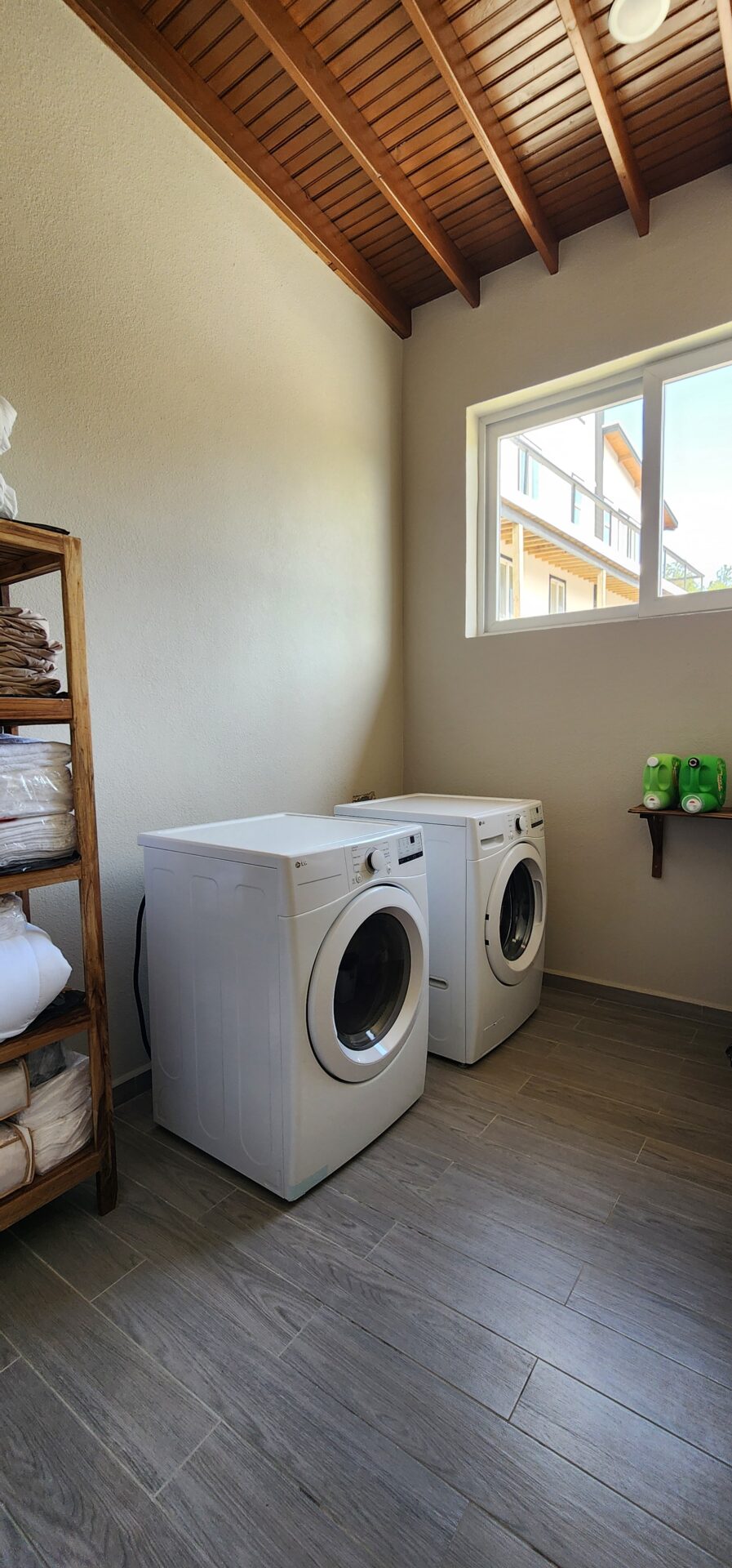 Laundry Room CBE11