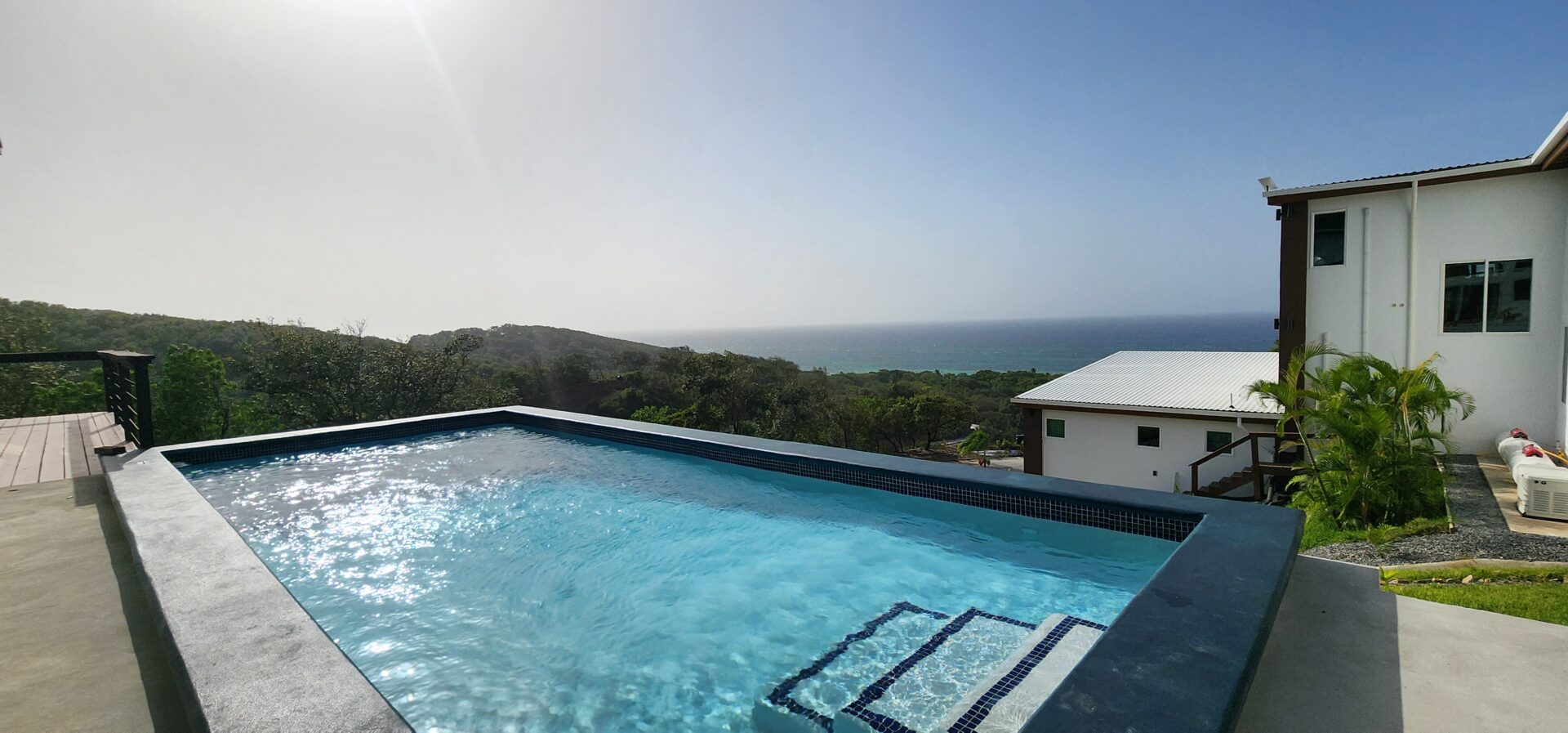 Pool View CBE11